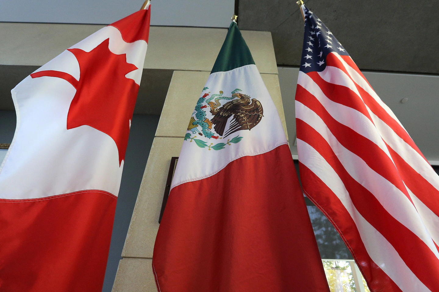 Trump Announces 25% Tariff on Mexico and Canada